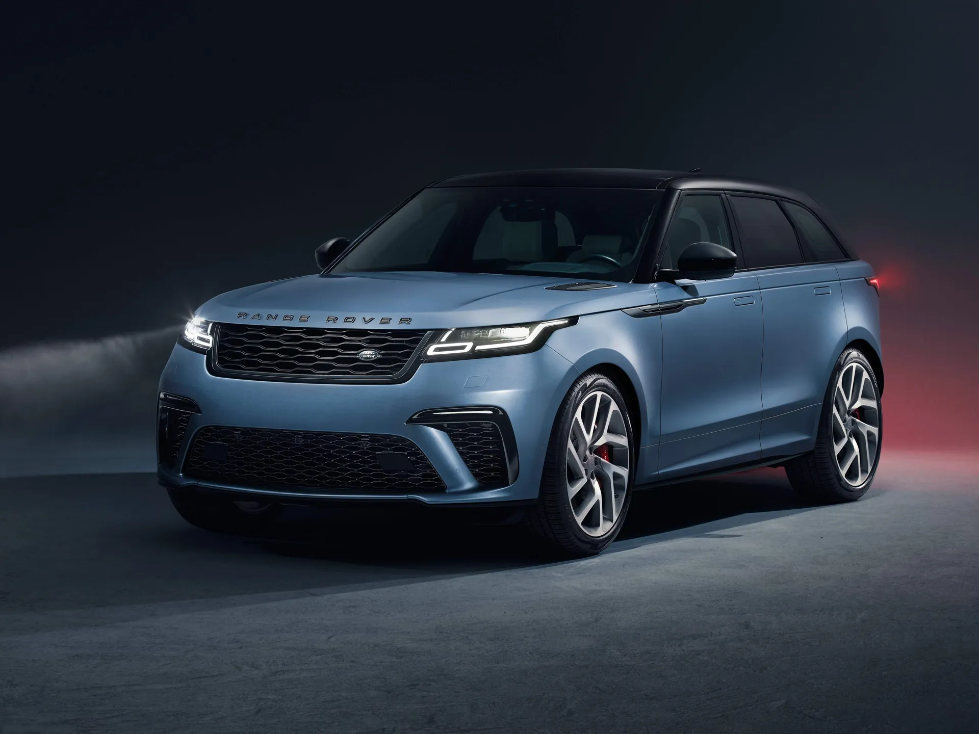 Land Rover Range Rover Velar SVAutobiography Dynamic Edition (2019) - Front Three-Quarter