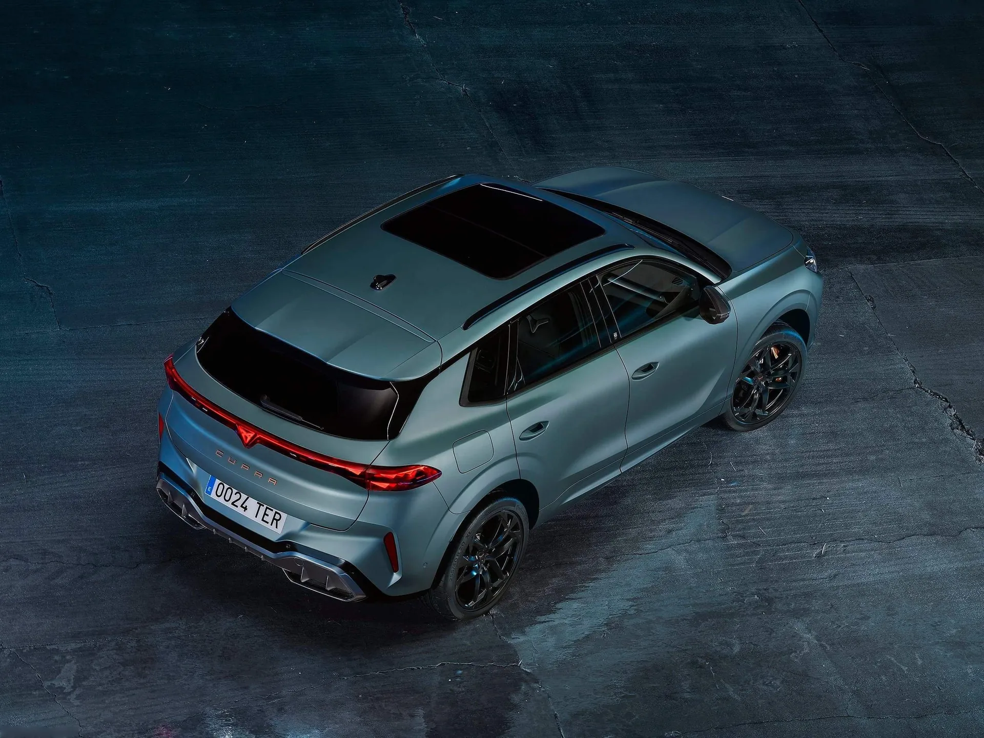 Cupra Terramar (2025) – zadní tříčtvrteční pohled