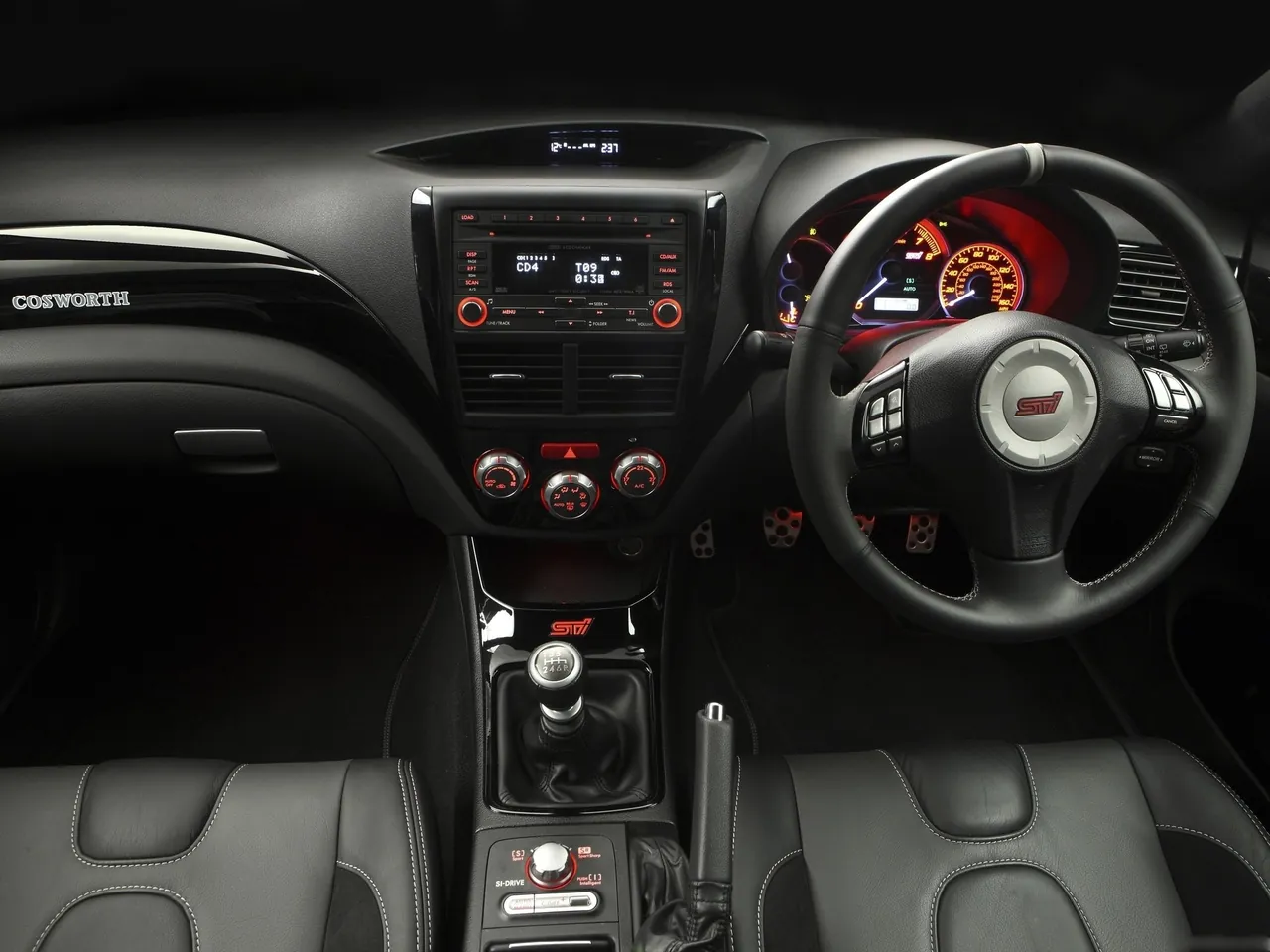 Subaru Impreza STI Cosworth CS400 (2011) – interiér