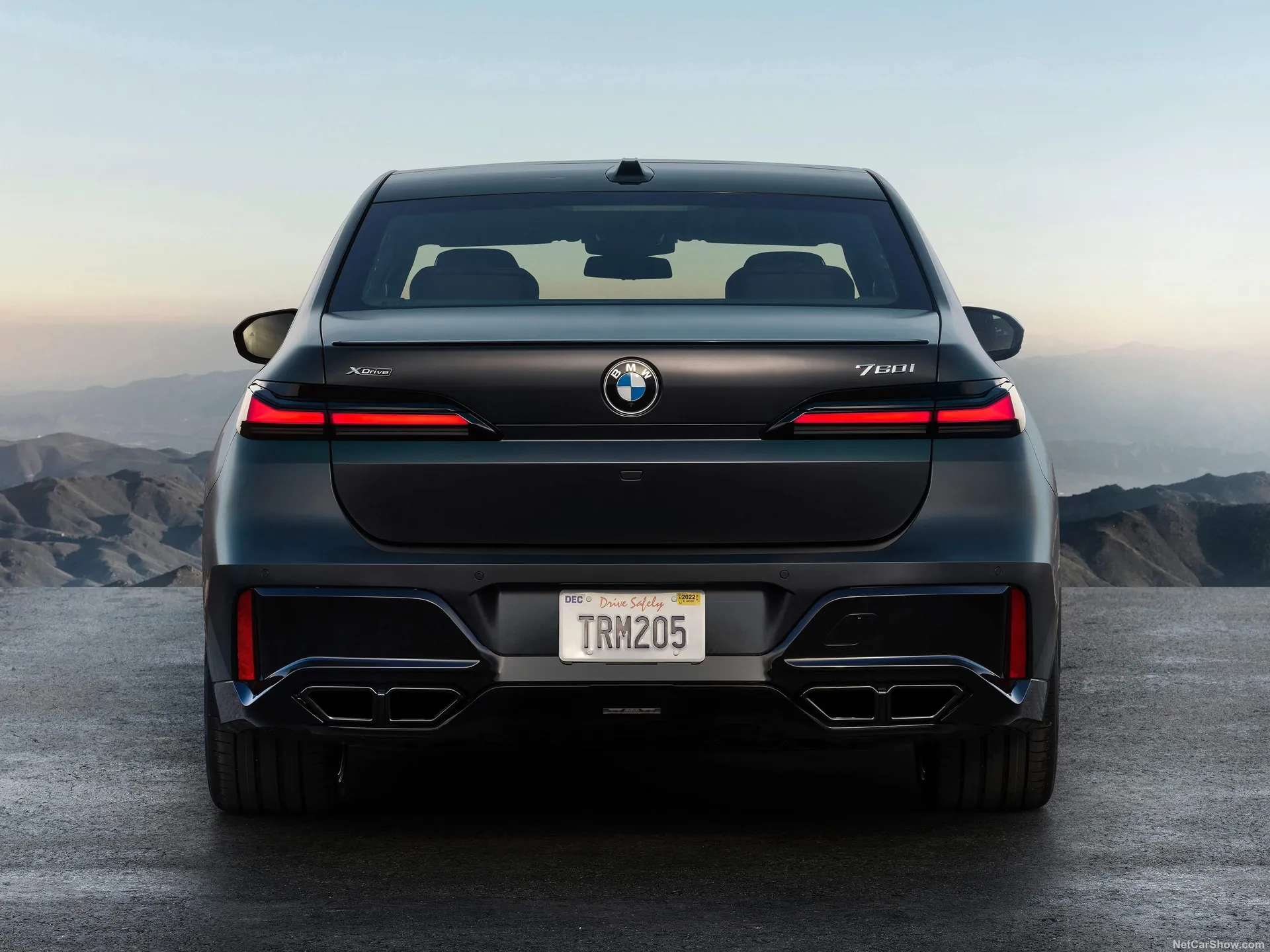 BMW 7-Series (2023) – zezadu
