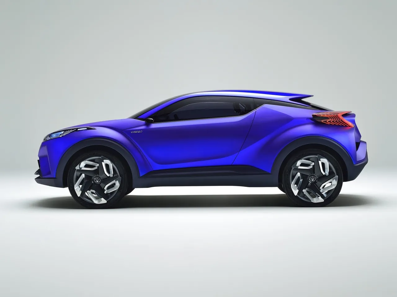 Toyota C-HR Concept (2014) - Side Profile