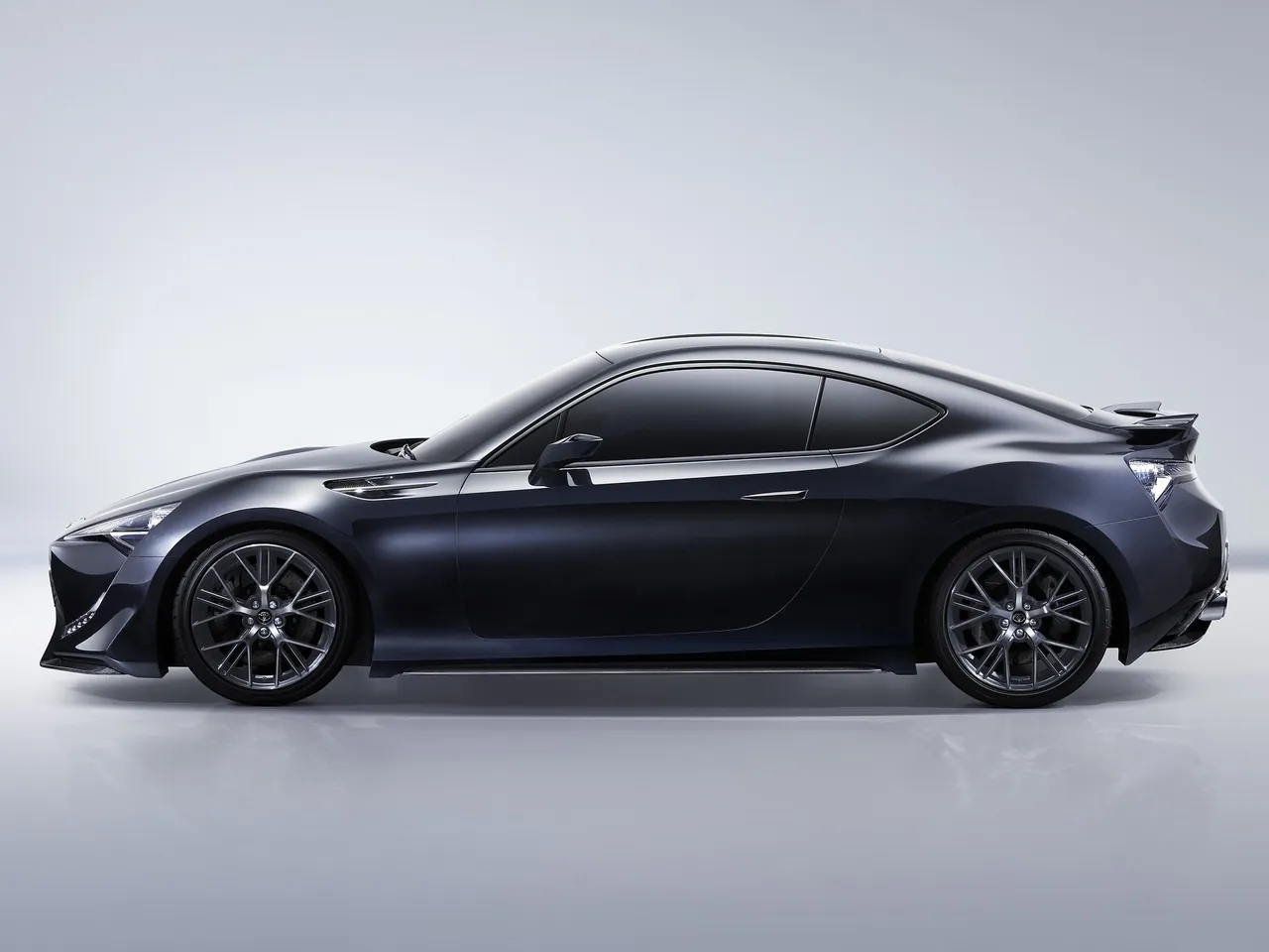 Toyota FT-86 II Concept (2011) - Side Profile