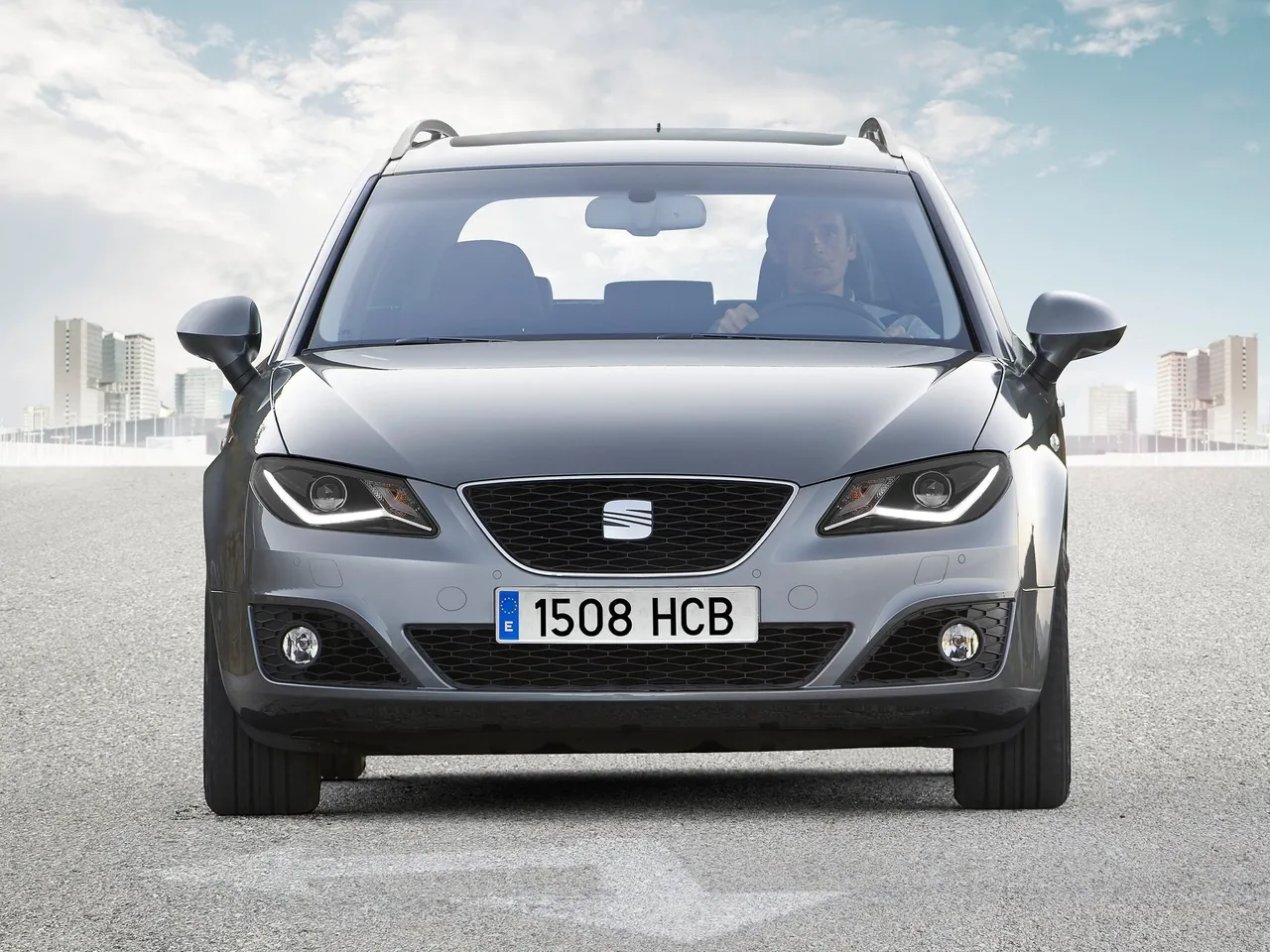 Seat Exeo ST (2012) – zepředu