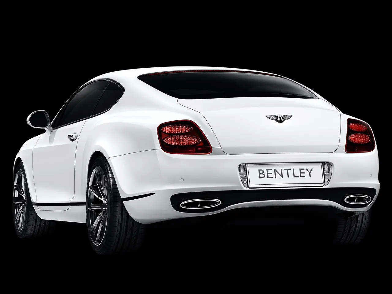 Bentley Continental Supersports (2010) - Rear Three-Quarter