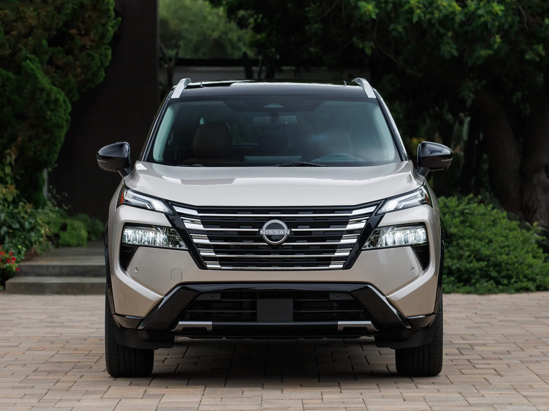 Nissan Rogue (2024) – zepředu