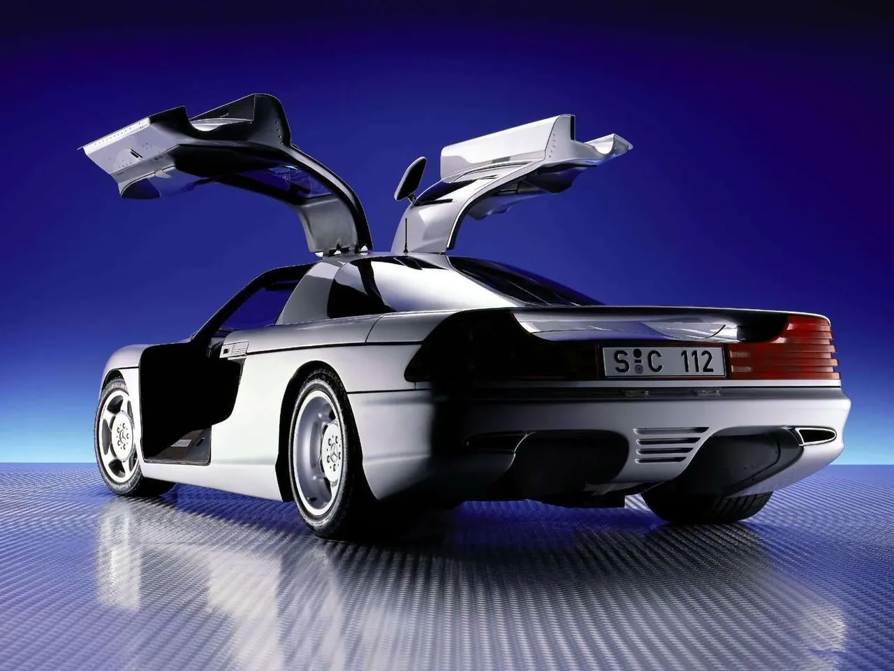 Mercedes-Benz C112 Concept (1991) - Rear Three-Quarter