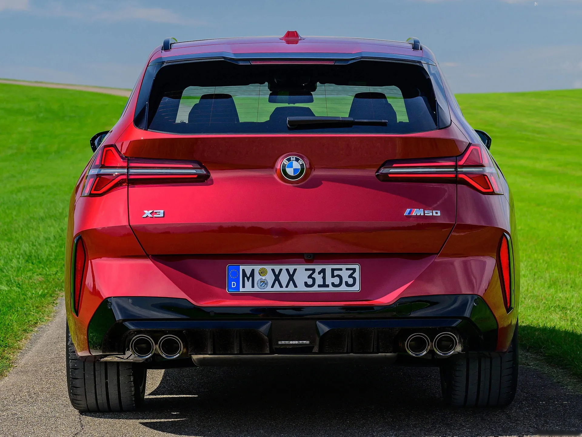 BMW X3 M50 xDrive (2025) – zezadu