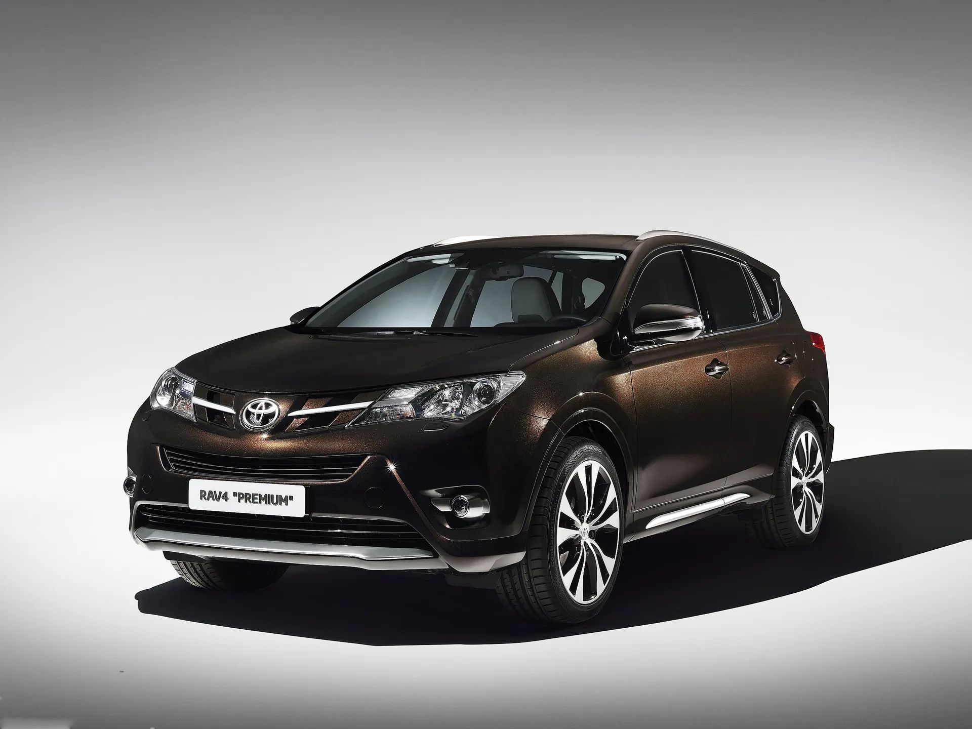 Toyota RAV4 Premium Concept (2013)