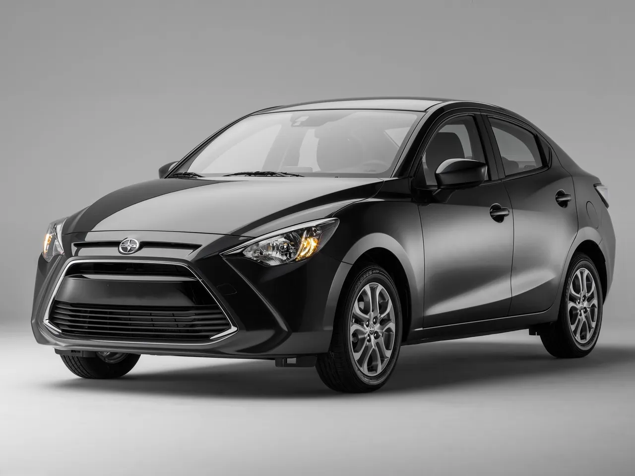 Scion iA (2016)