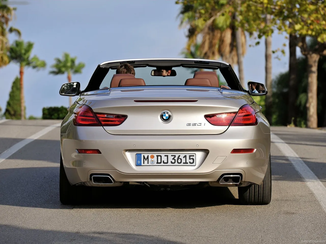 BMW 650i Convertible (2012) – zezadu