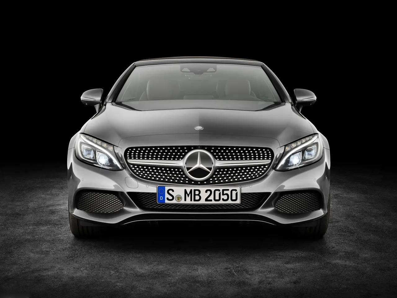Mercedes-Benz C-Class Cabriolet (2017) – zepředu