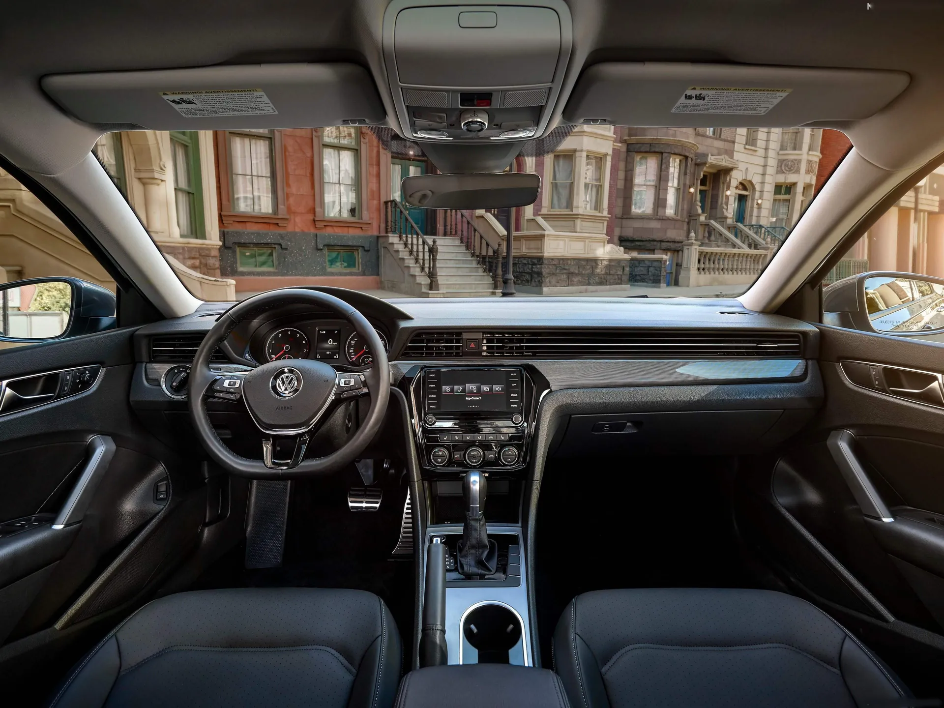 Volkswagen Passat [US] (2020) – interiér