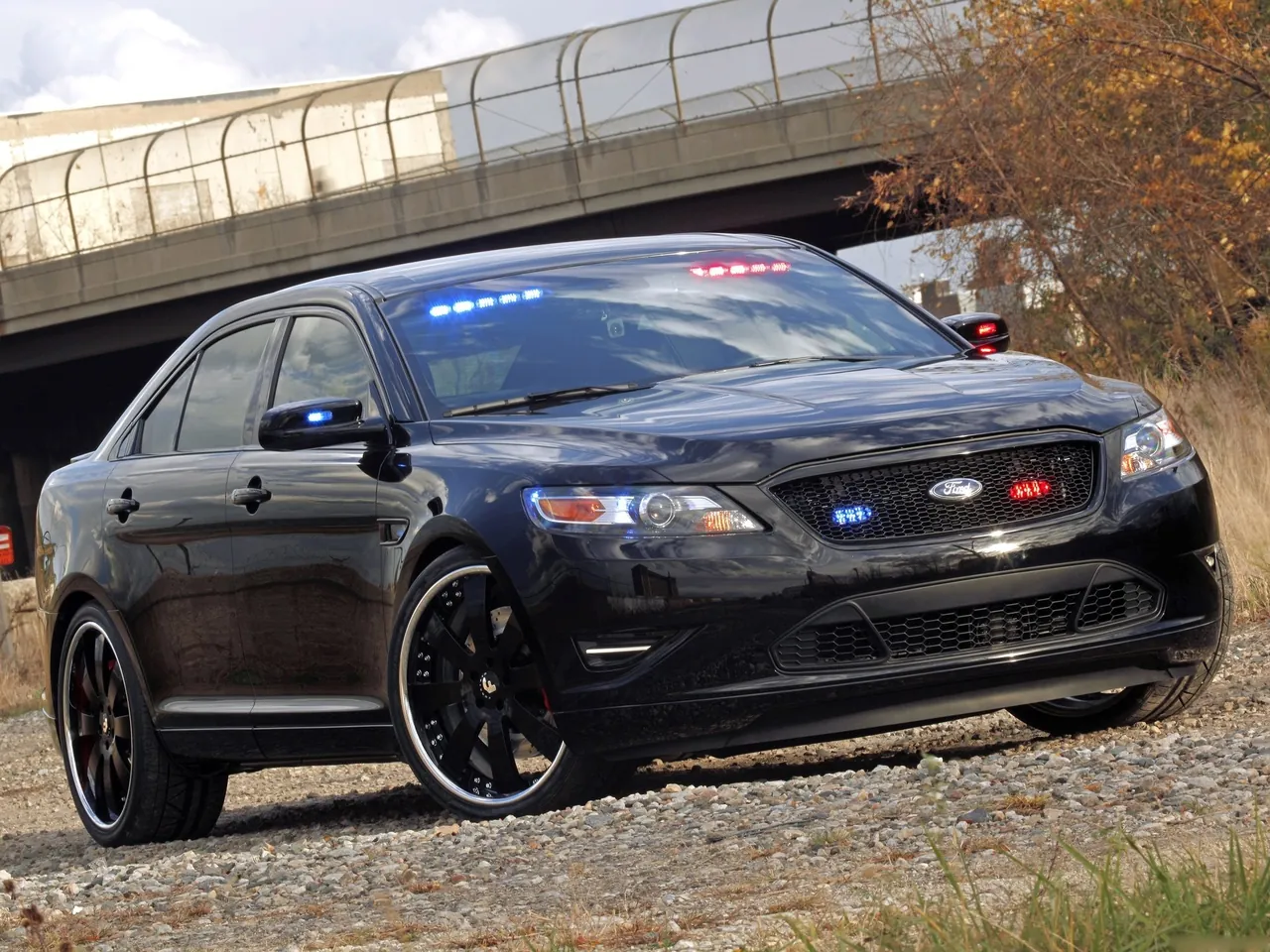 Ford Stealth Police Interceptor Concept (2010)