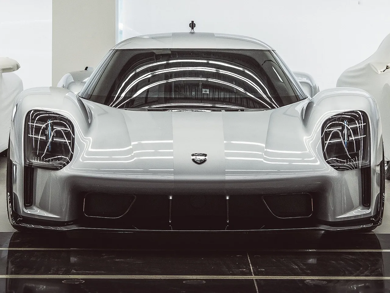 Porsche 919 Street Concept (2017) – zepředu