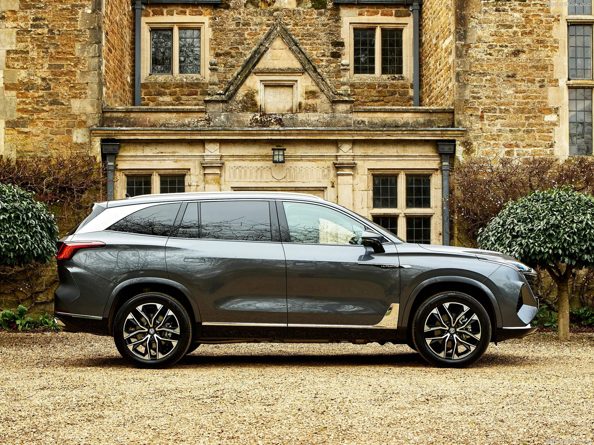 MG S9 PHEV (2027) – boční profil