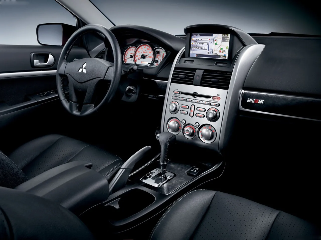 Mitsubishi Galant (2009) – interiér