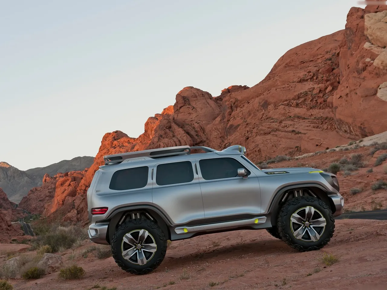 Mercedes-Benz Ener-G-Force Concept (2012) – boční profil