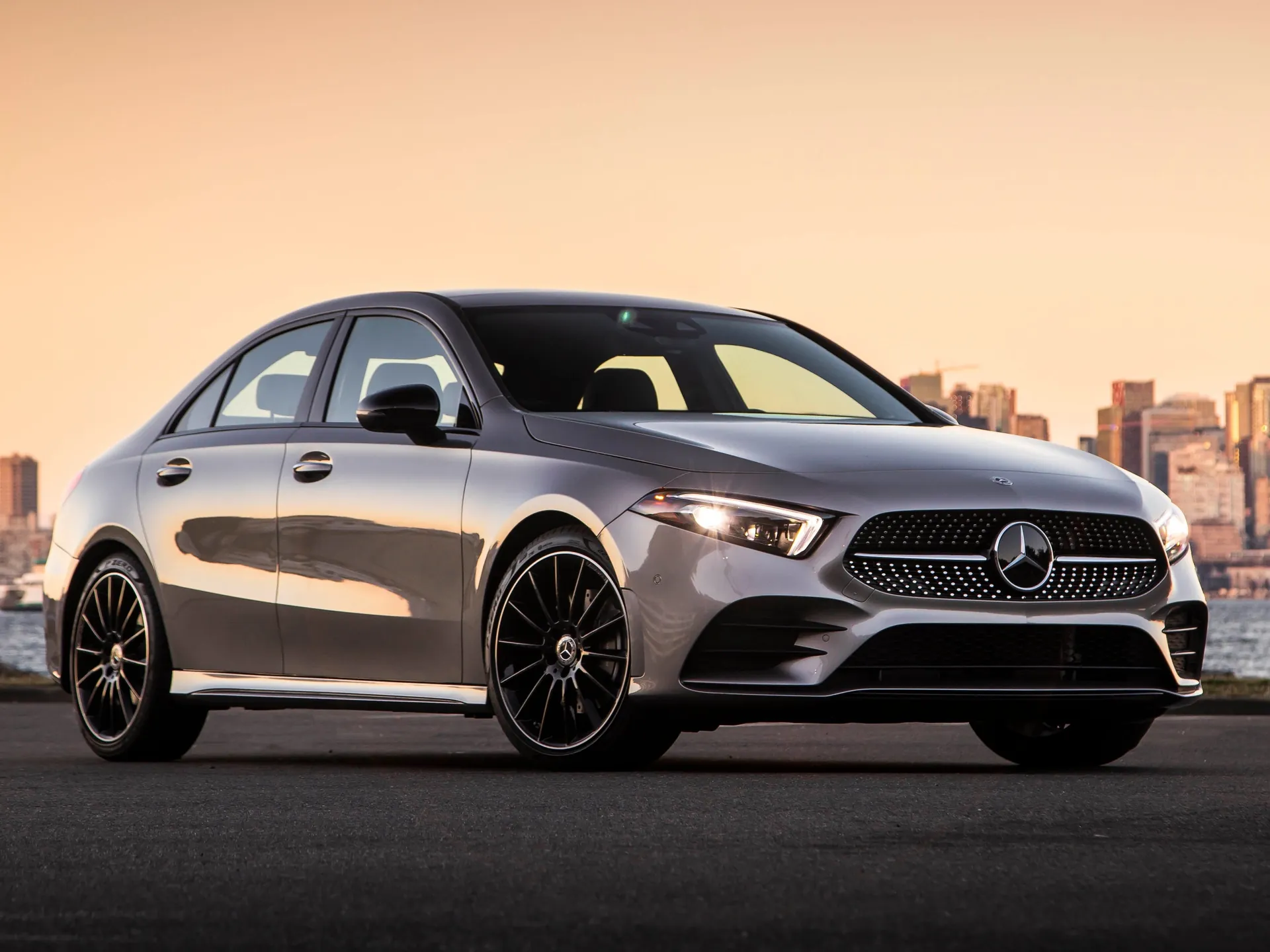 Mercedes-Benz A-Class Sedan [US] (2019)