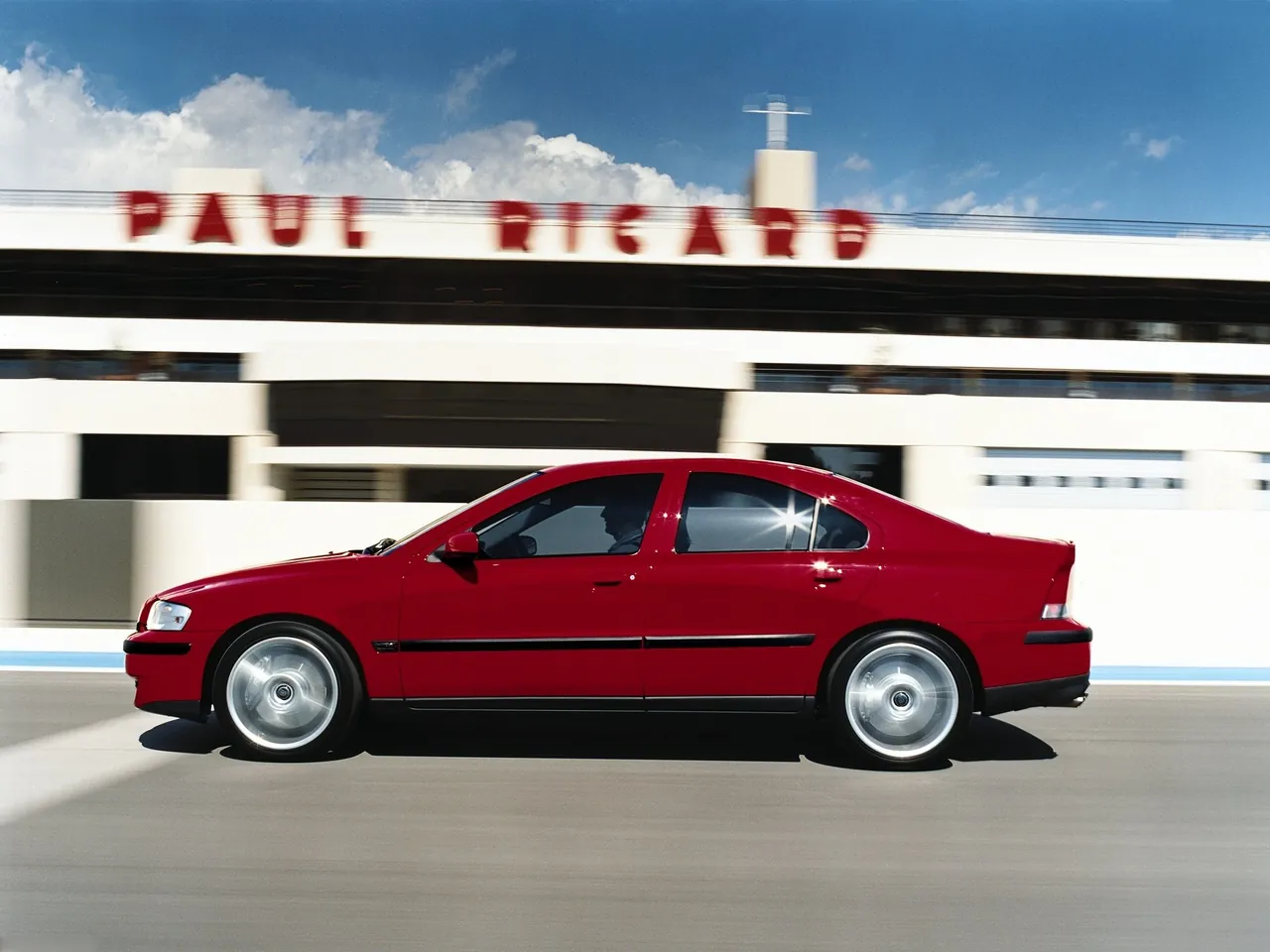 Volvo S60 R (2003) – boční profil