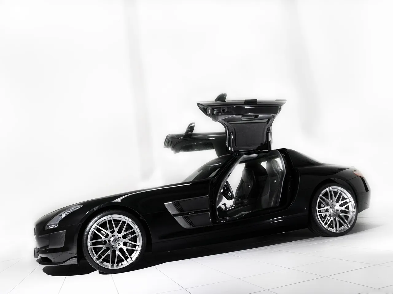 Brabus Mercedes-Benz SLS AMG (2011) – boční profil