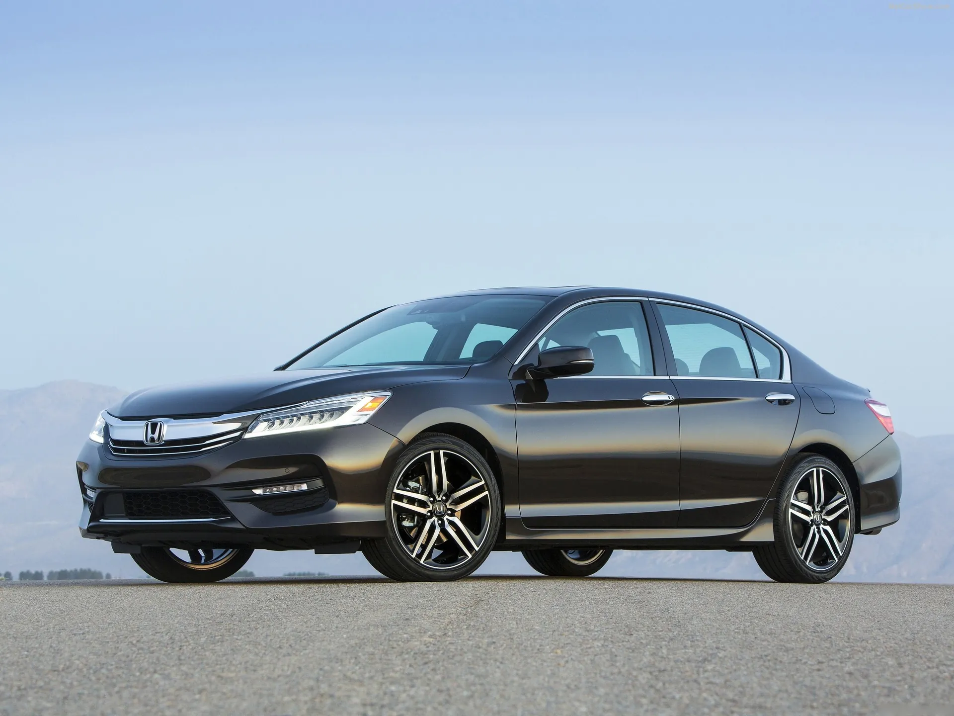 Honda Accord (2016)