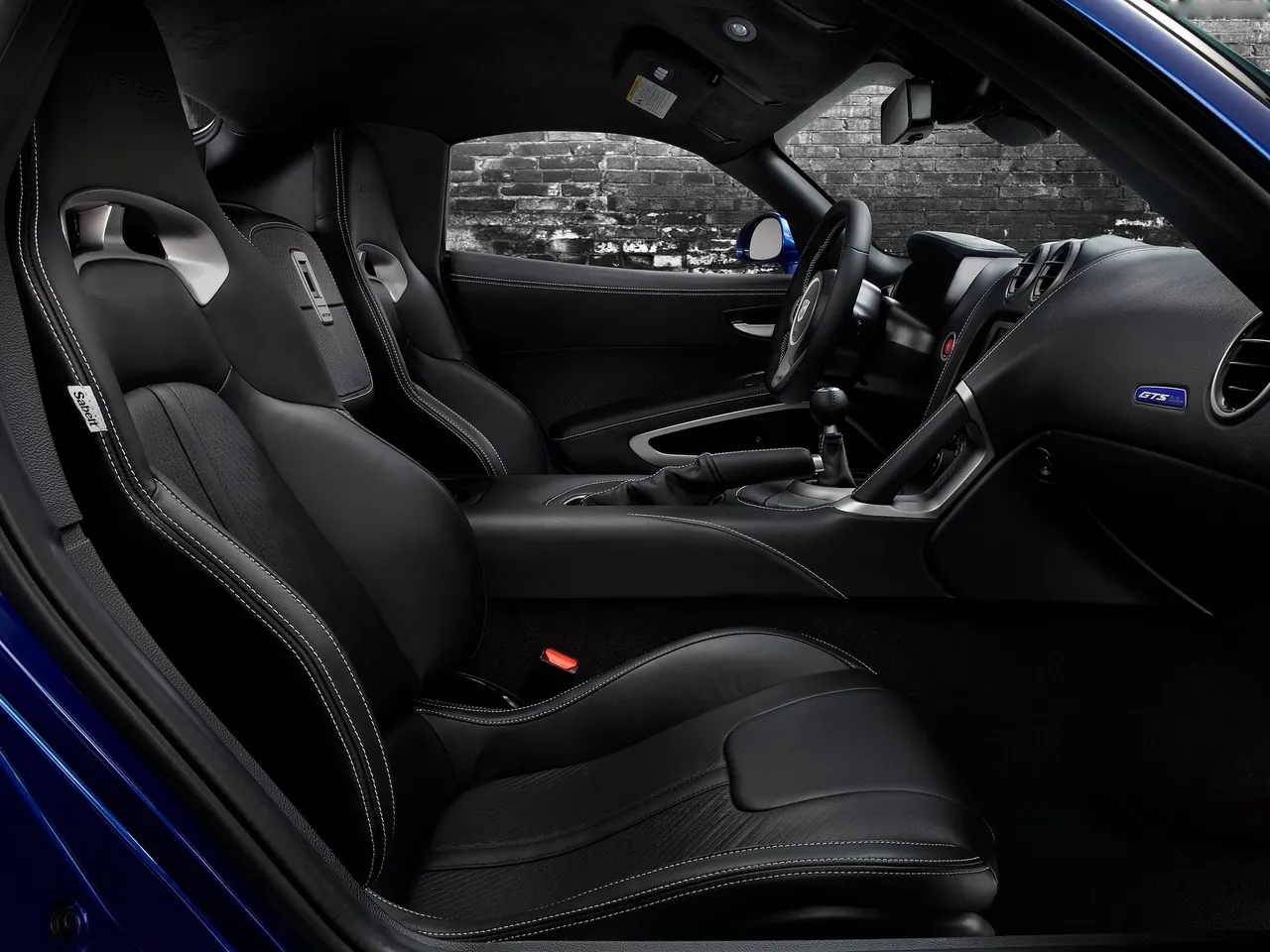 SRT Viper GTS Launch Edition (2013) – interiér