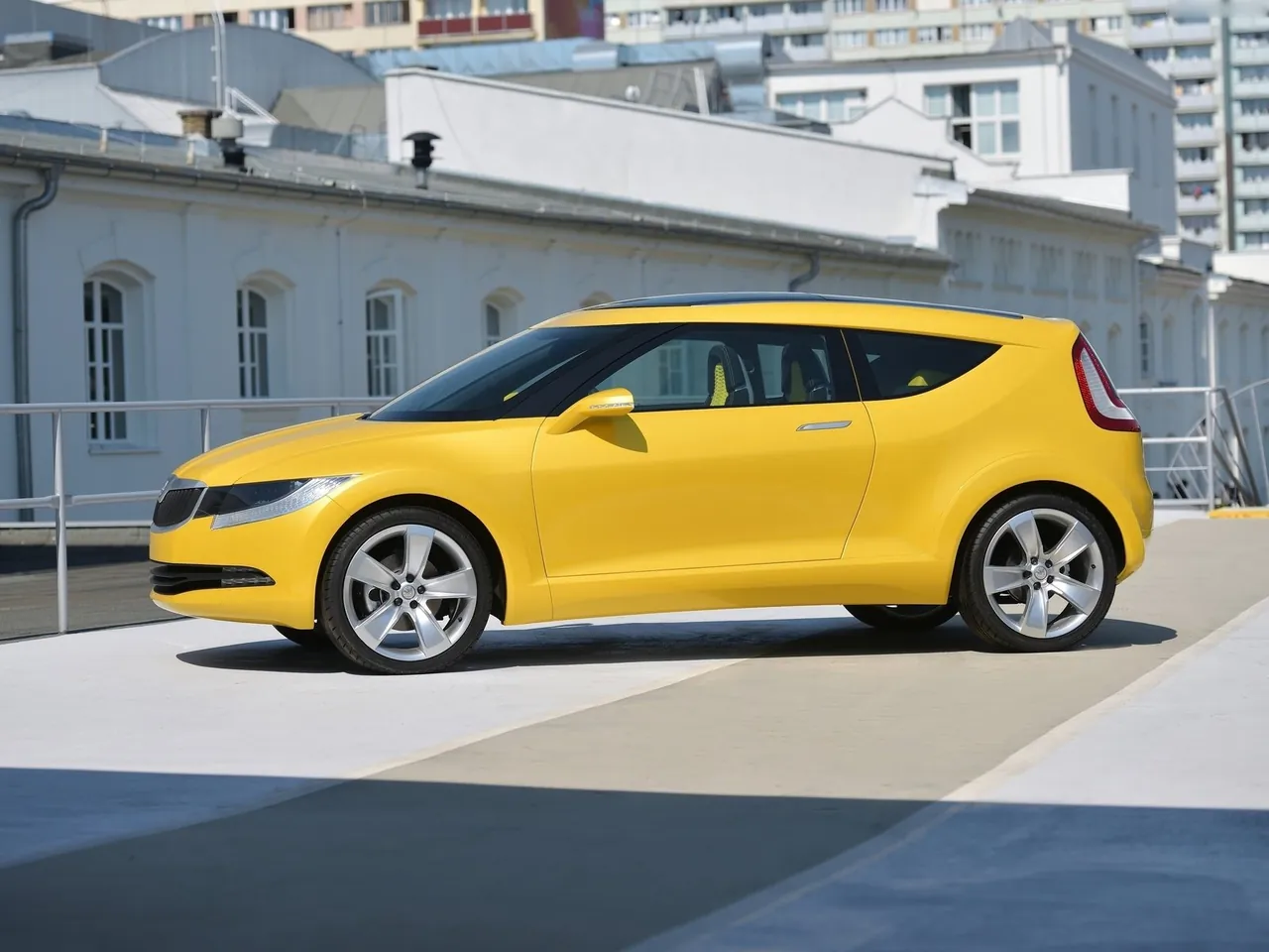 Skoda Joyster Concept (2006) – boční profil