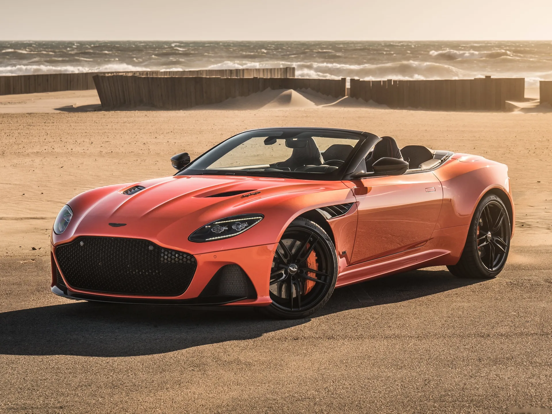 Aston Martin DBS Superleggera Volante (2020)