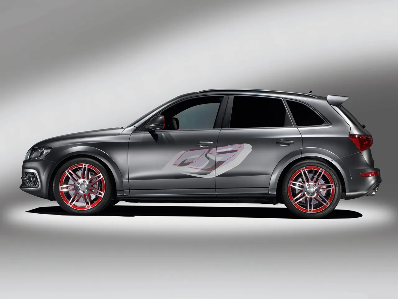 Audi Q5 Custom Concept (2009) – boční profil