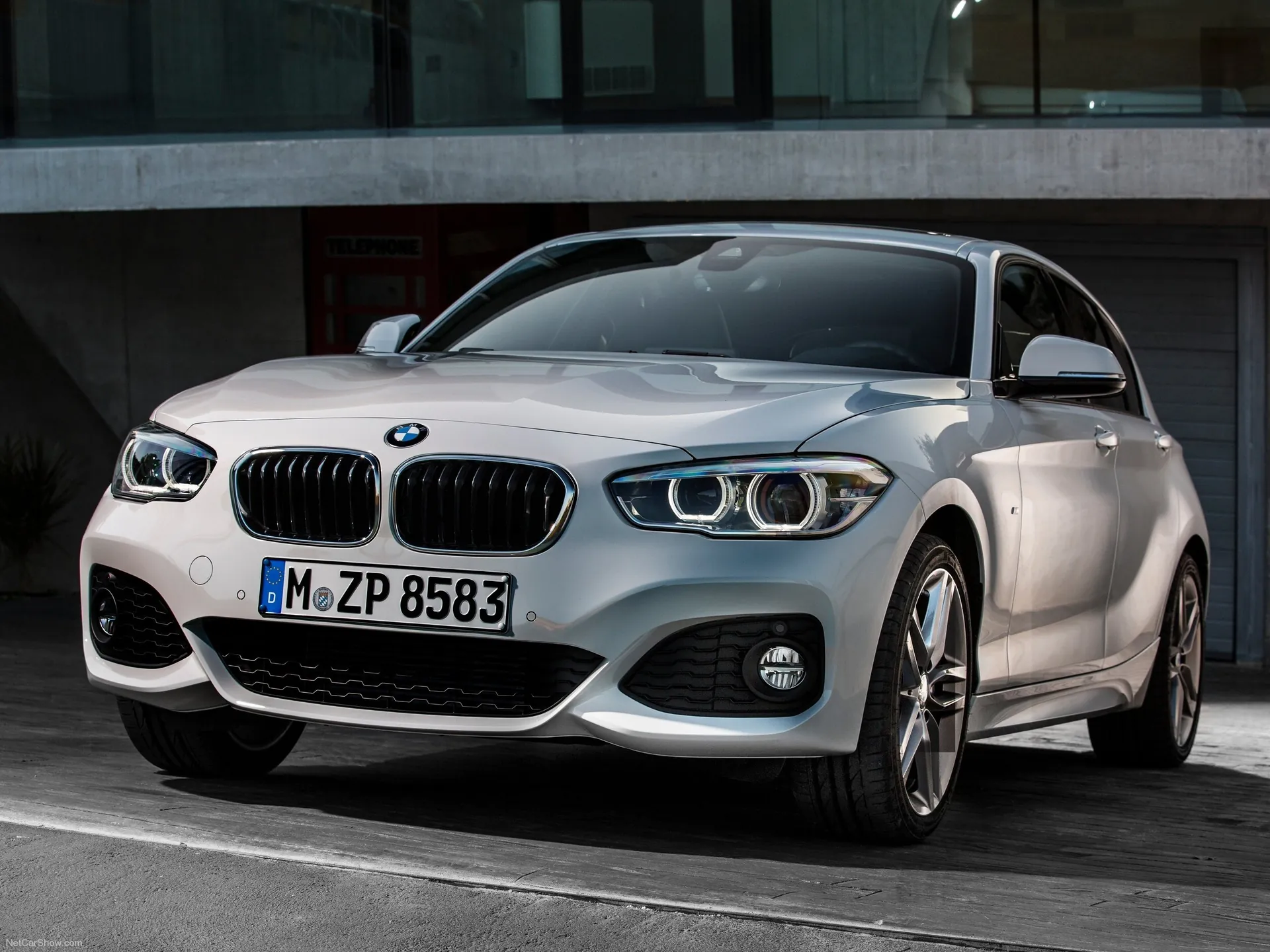 BMW 1-Series (2016)