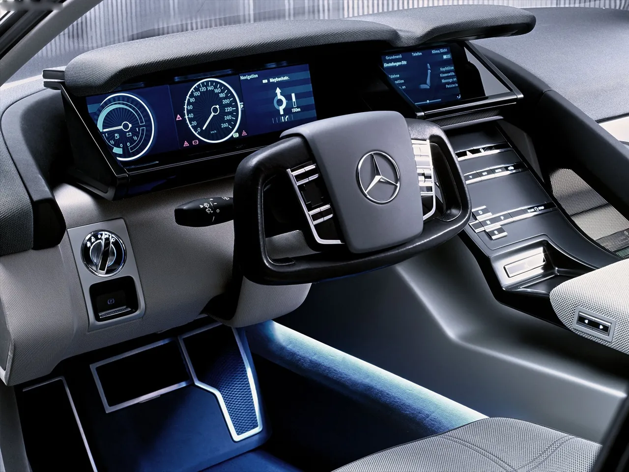 Mercedes-Benz F 500 Concept (2003) - Interior