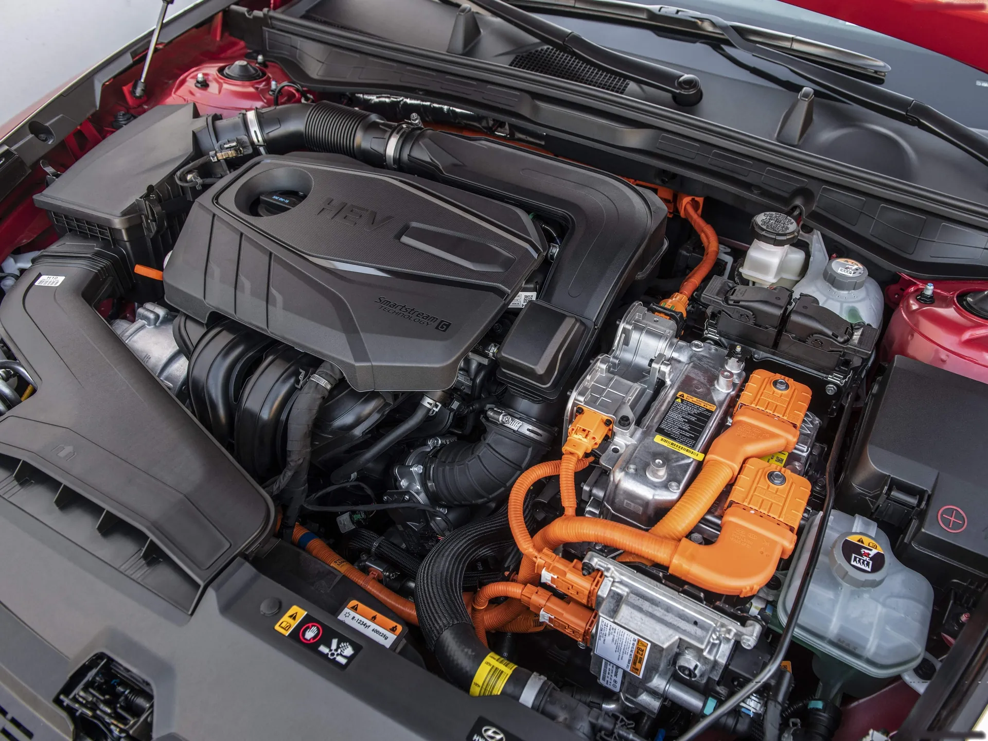 Hyundai Sonata Hybrid (2020) - Engine Bay