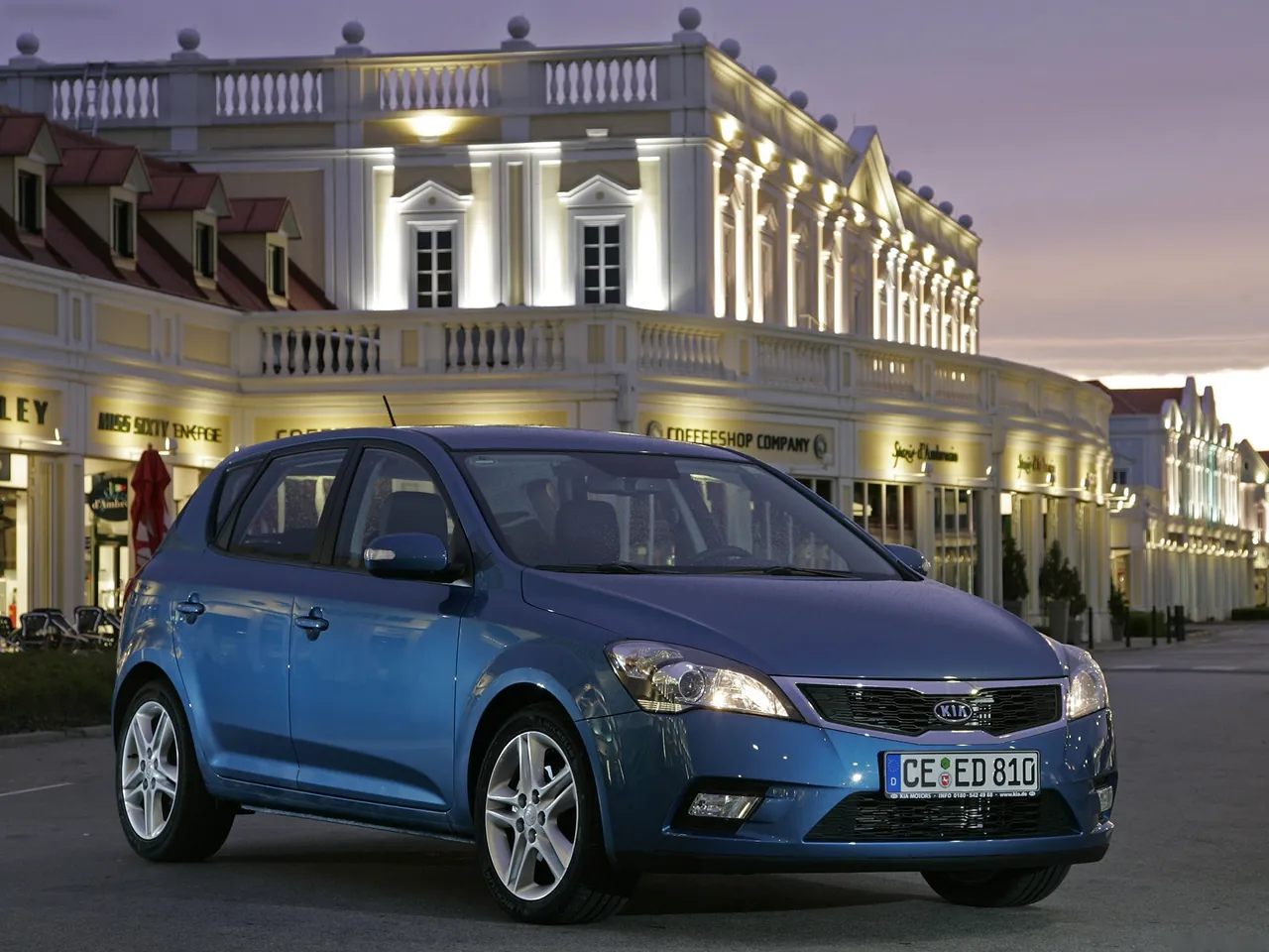 Kia Ceed (2010)