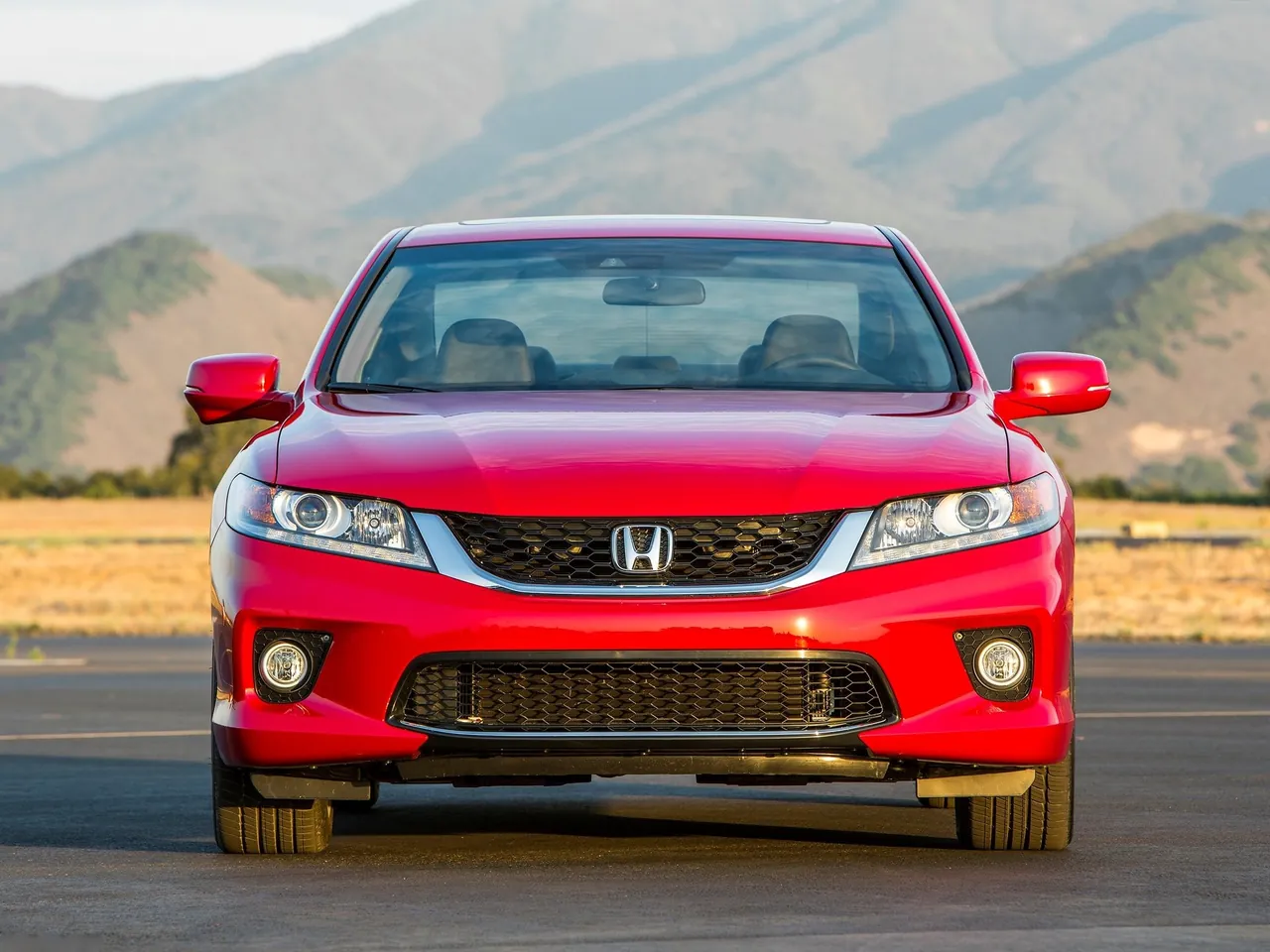 Honda Accord Coupe (2013) – zepředu
