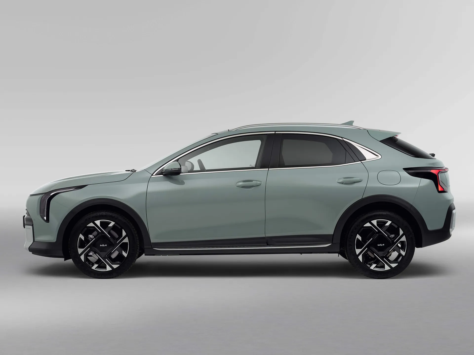 Kia XCeed (2027) – boční profil