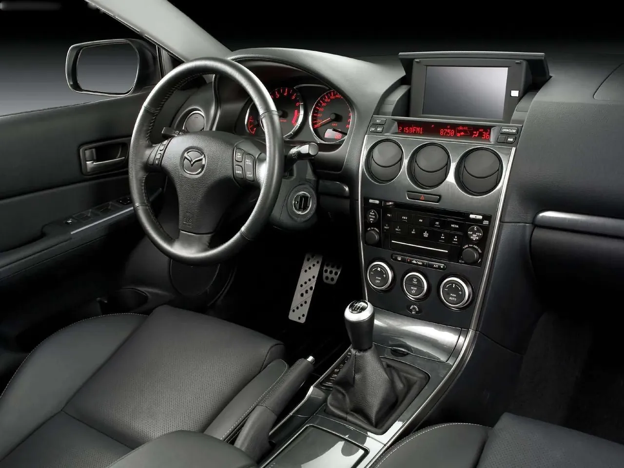 Mazda 6 MPS (2004) – interiér