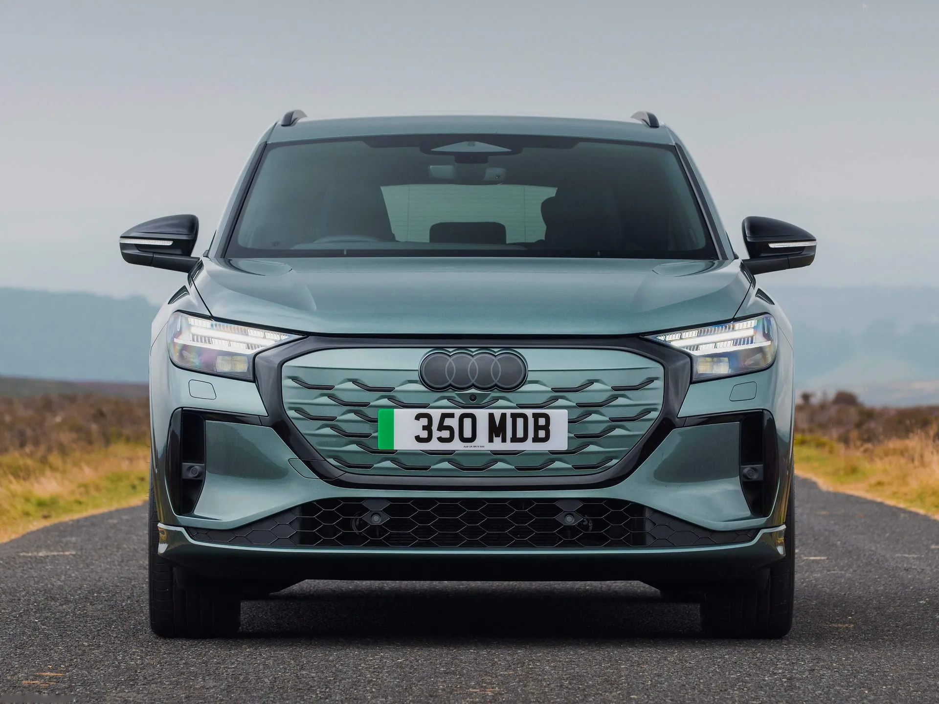 Audi Q4 e-tron [UK] (2027) - Front