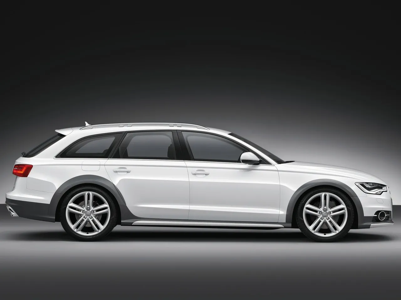 Audi A6 allroad quattro (2013) – boční profil