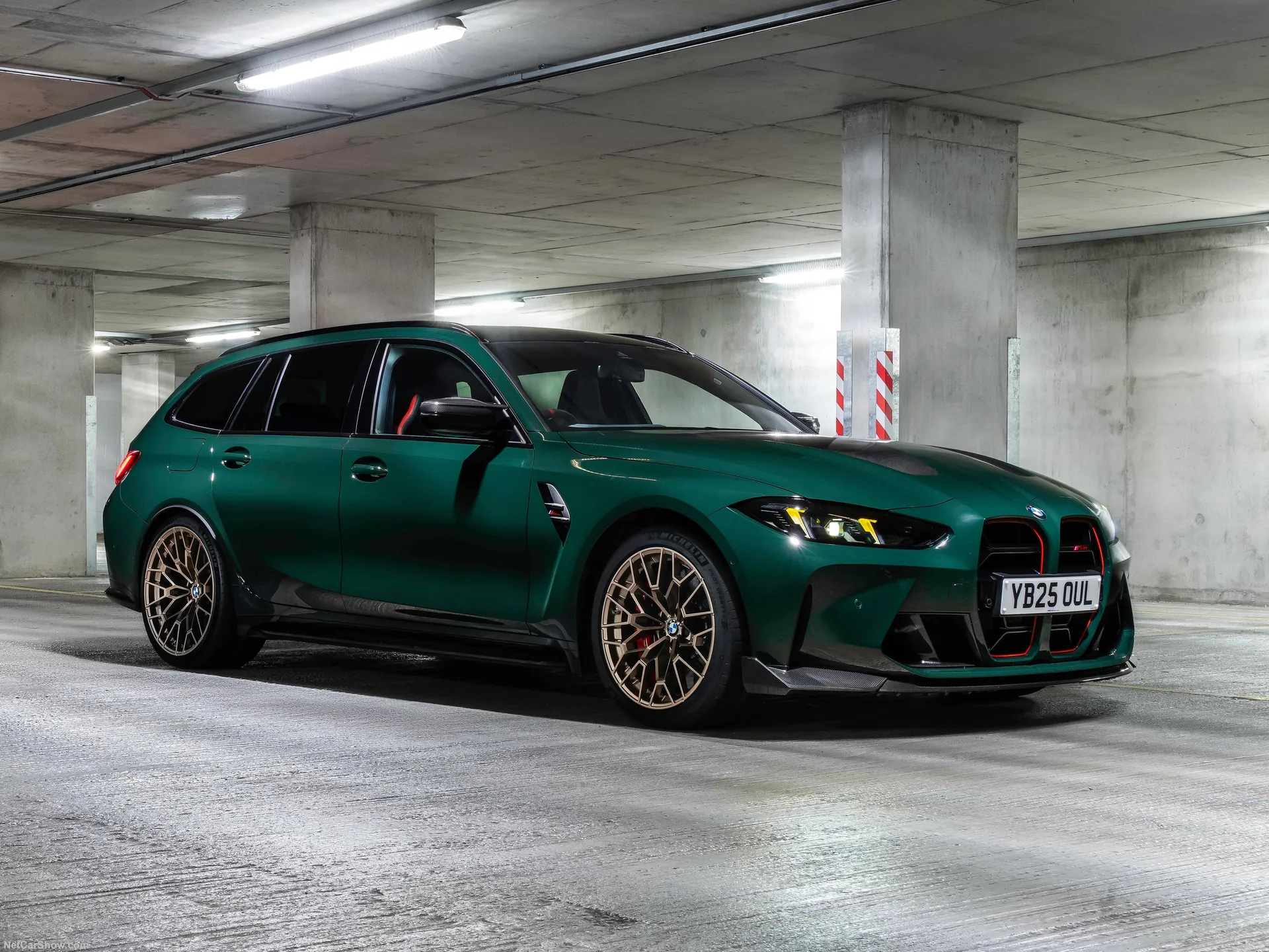 BMW M3 CS Touring [UK] (2025)