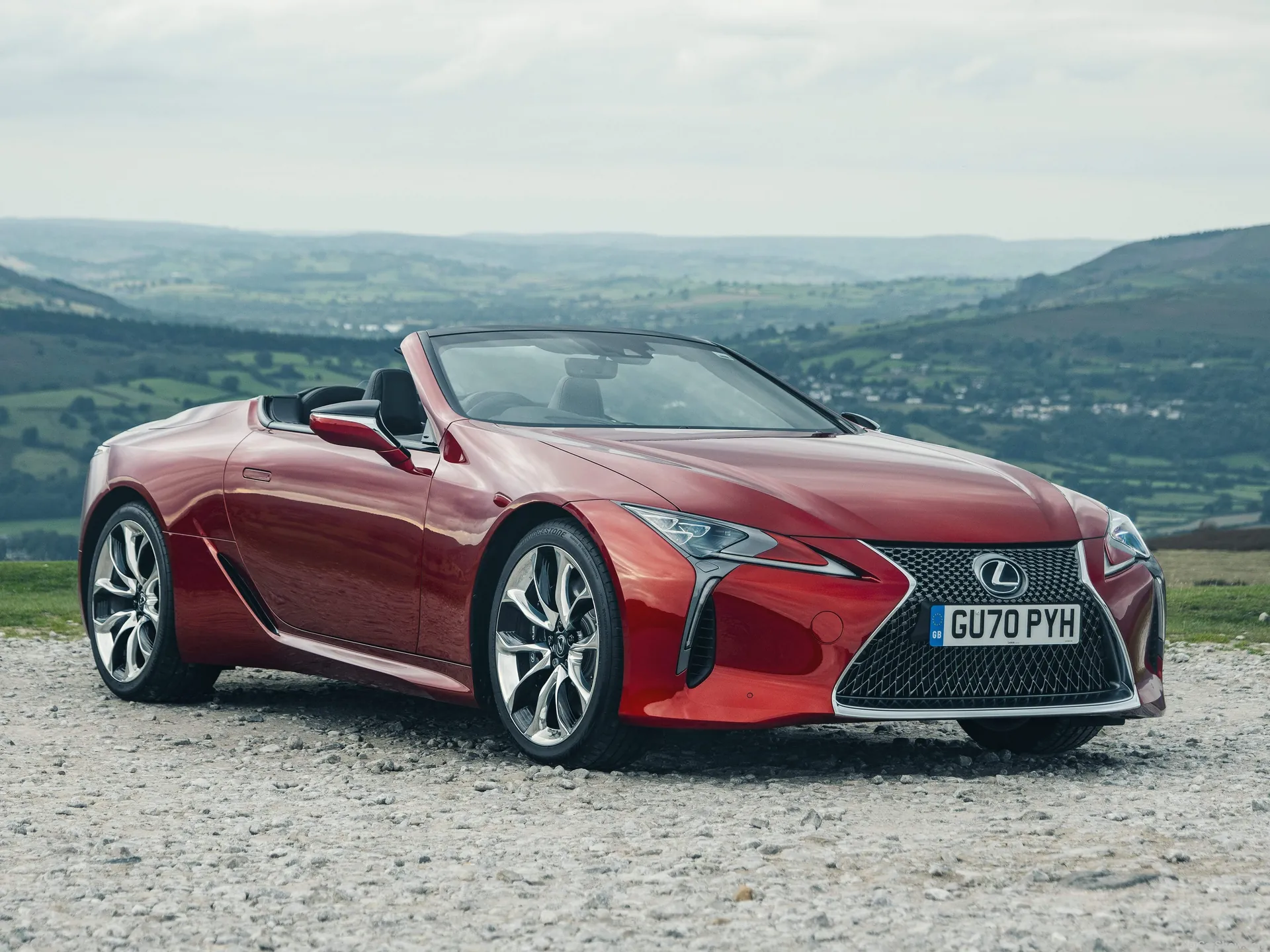 Lexus LC Convertible [UK] (2021)