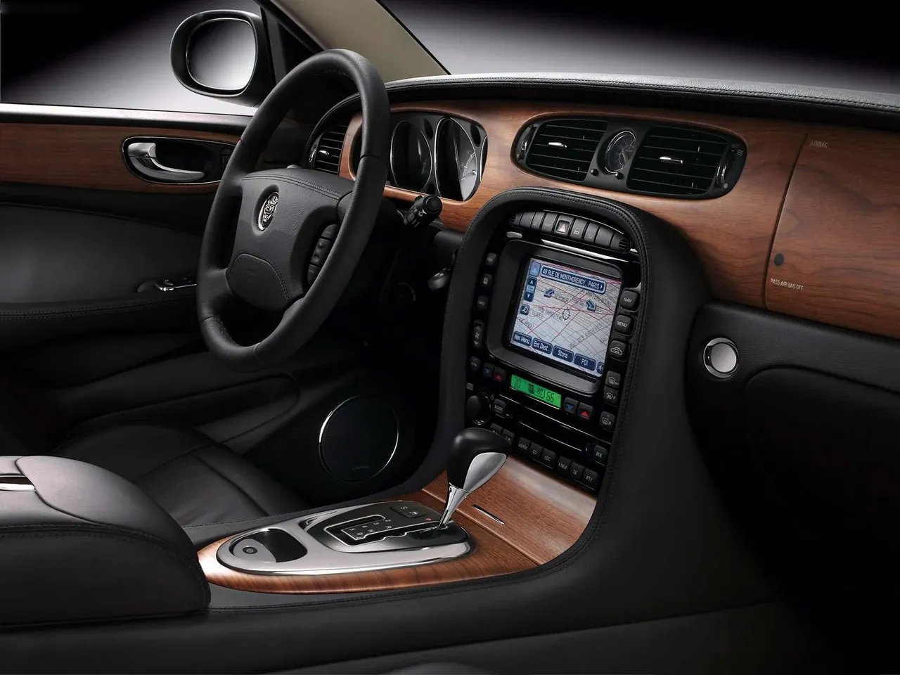 Jaguar Super V8 (2006) – interiér