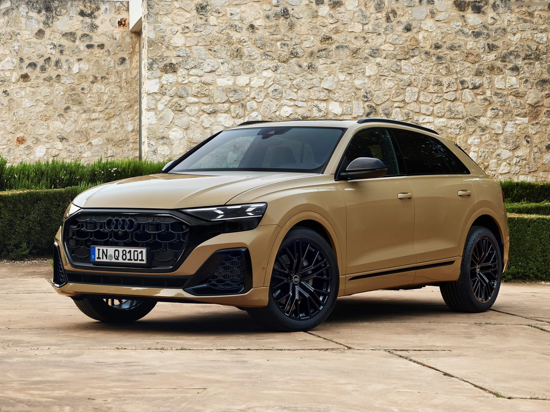 Audi Q8 (2024)