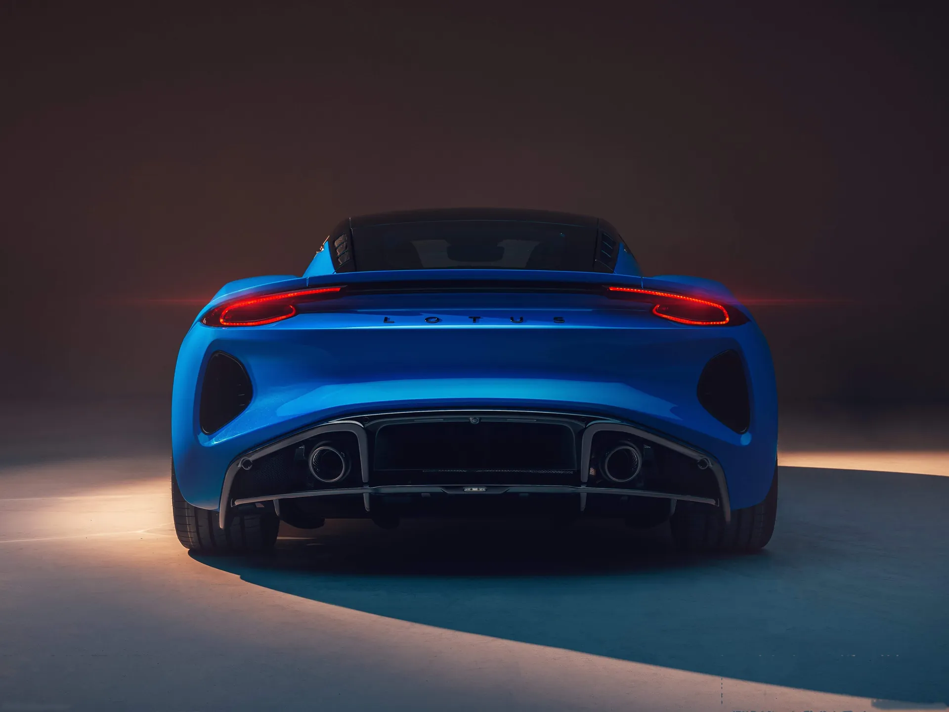 Lotus Emira (2023) – zezadu