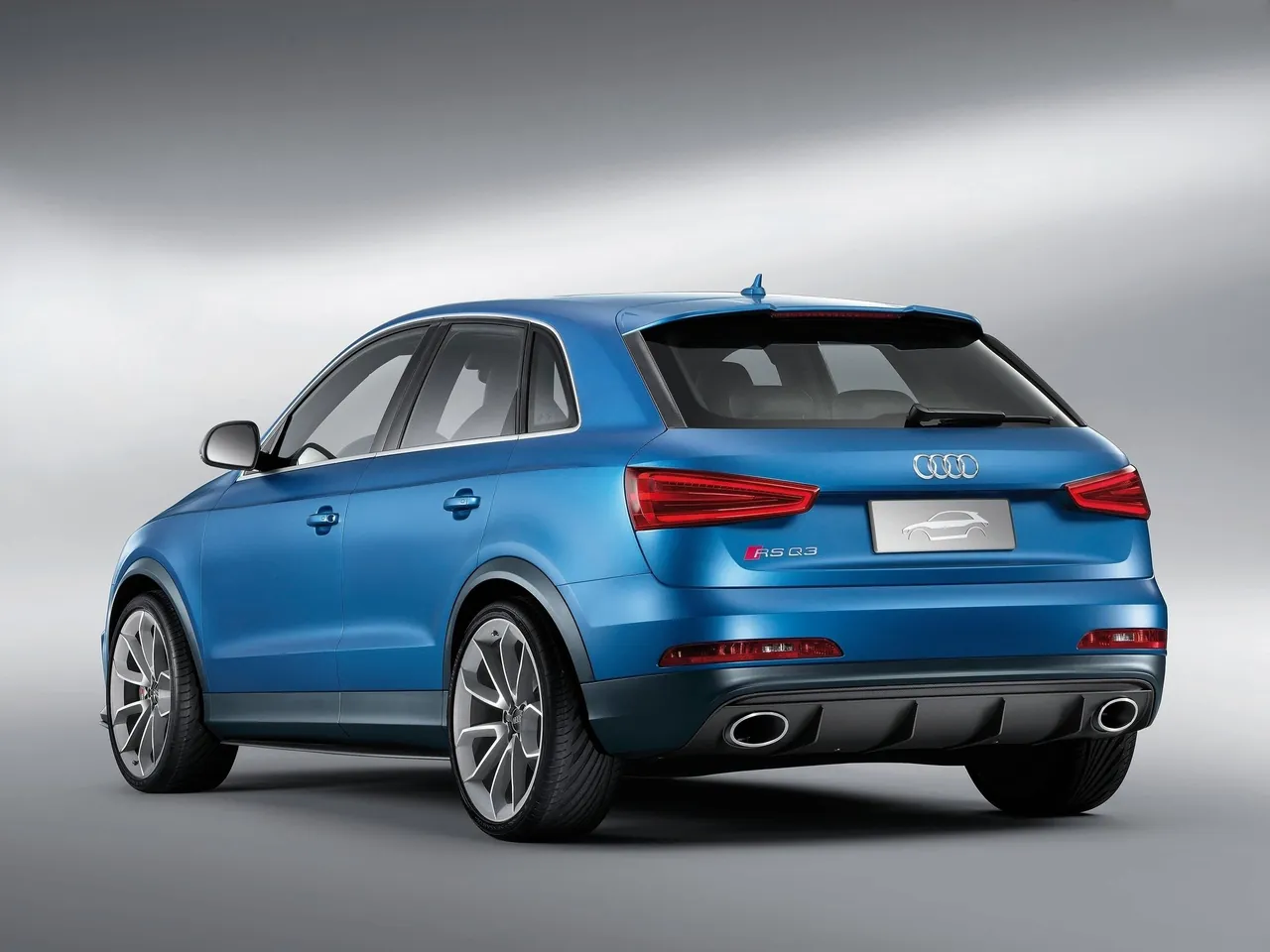 Audi RS Q3 Concept (2012) – zadní tříčtvrteční pohled