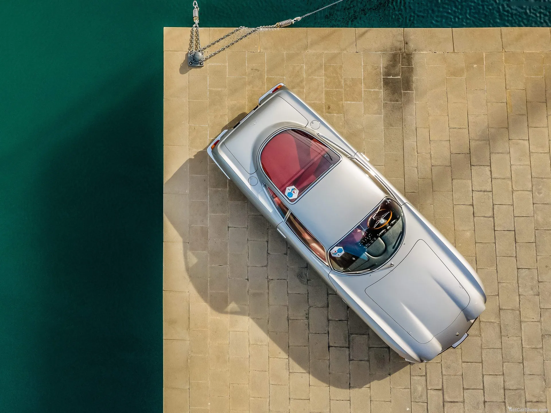 Lamborghini 350 GT (1964) – pohled shora