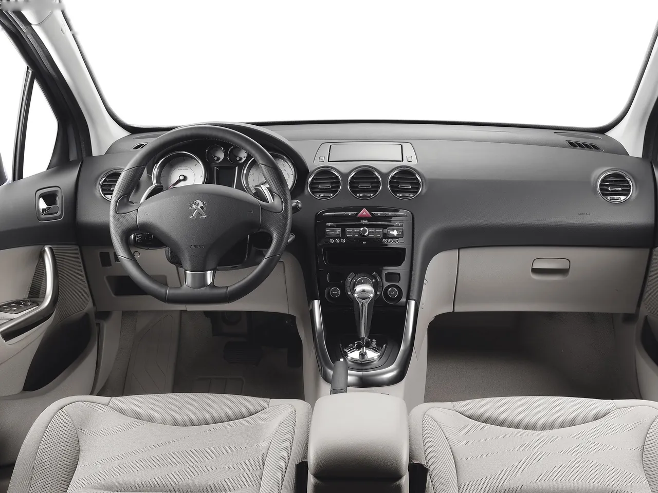 Peugeot 308 (2012) – interiér