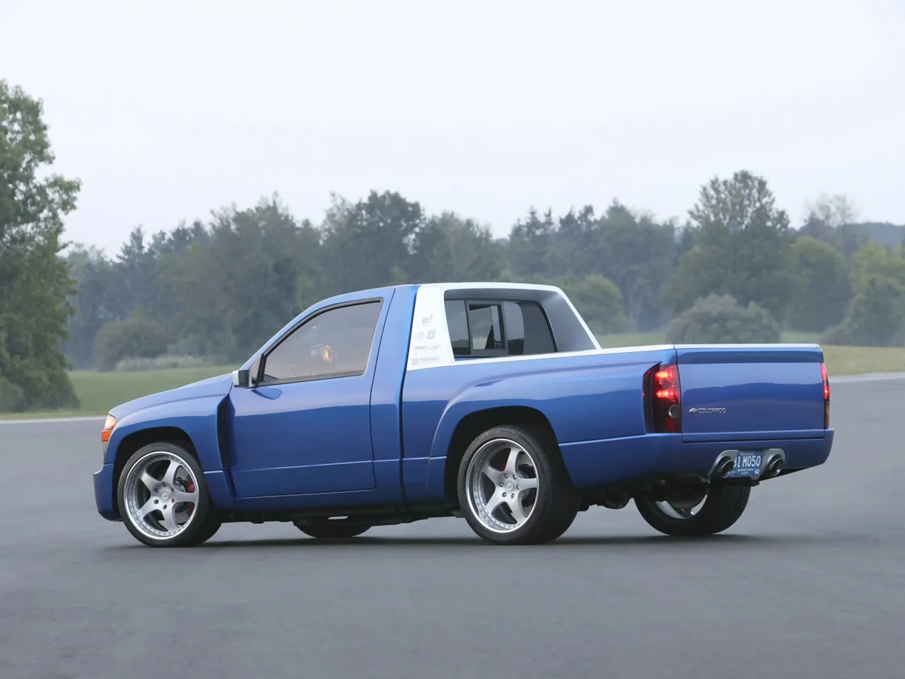 Chevrolet Colorado Cruz (2004) – zadní tříčtvrteční pohled