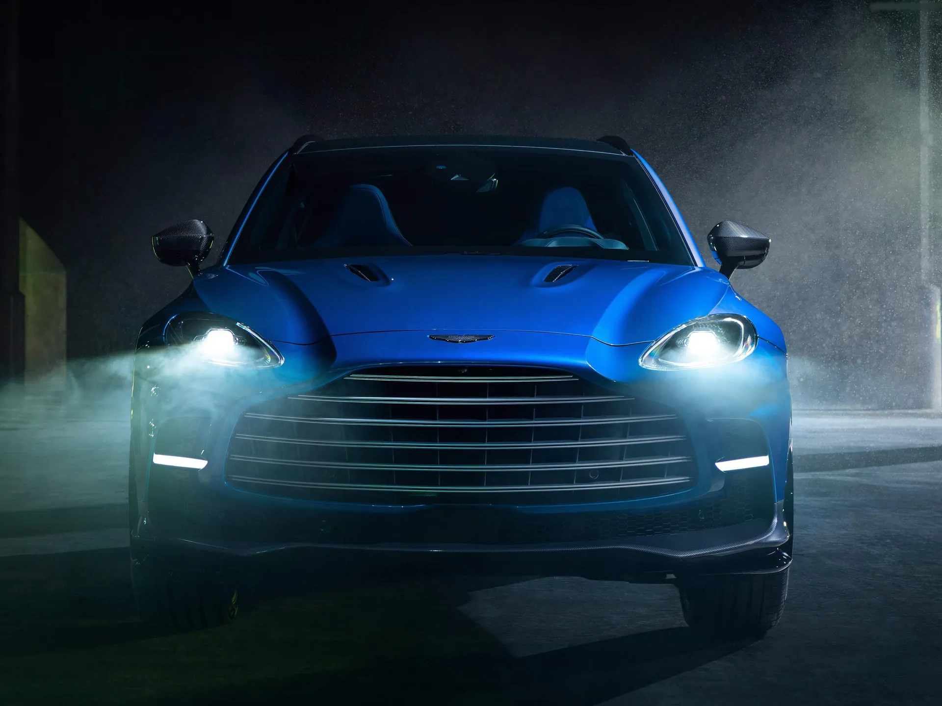 Aston Martin DBX707 (2023) - Front