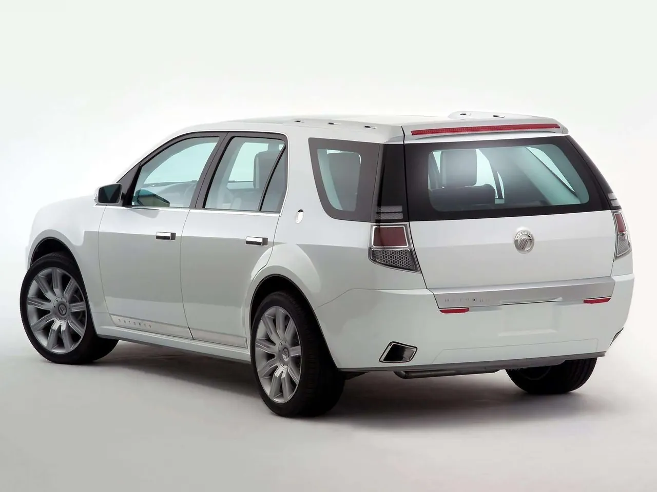 Mercury Meta One Concept (2004) – zadní tříčtvrteční pohled