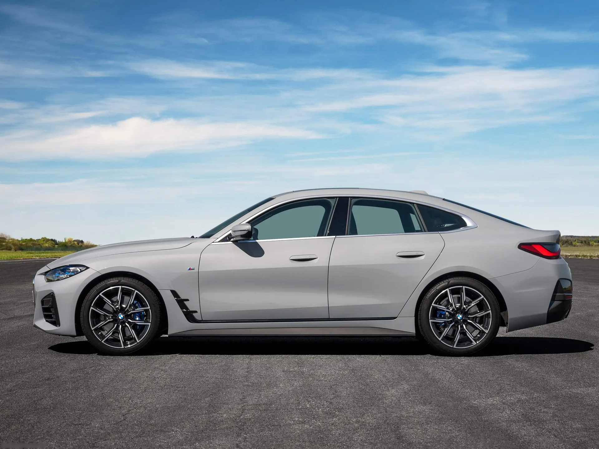 BMW 4-Series Gran Coupe (2022) – boční profil